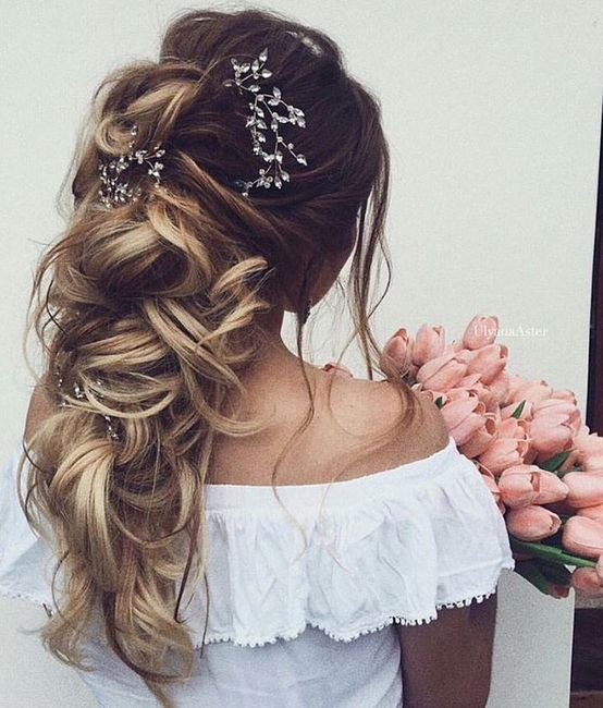 ¿Eres fan del cabello suelto o recogido? - 2