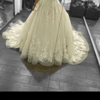 Duelo de vestidos ¡Escoge tú favorito! 💍🤍 - 1