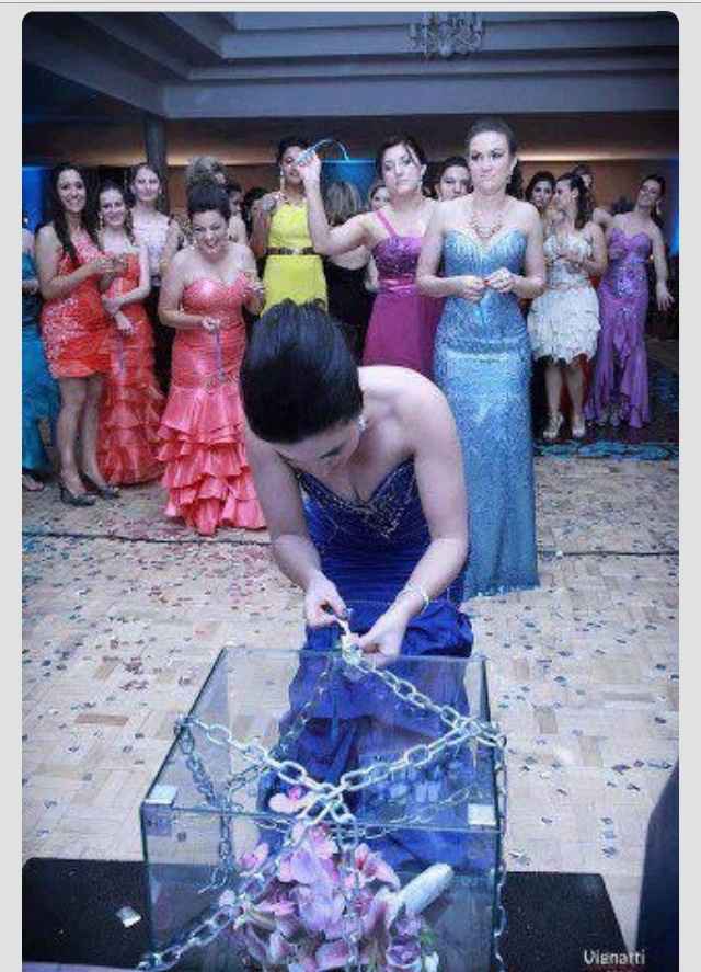 Qué opinan de estas ideas para el ramo?  - 2