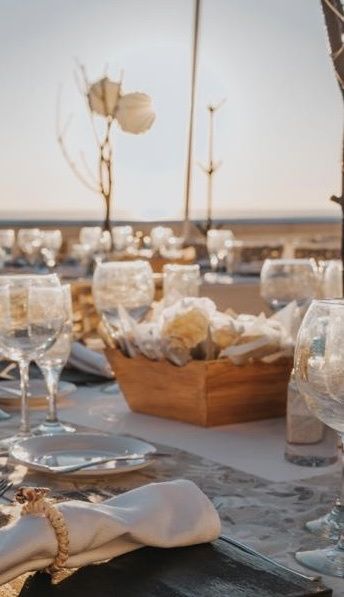 Mesa de dulces, barra de botanas o cajitas con dulcen en la mesa !! 4