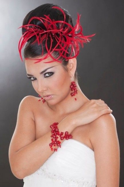 Tocado Rojo Novia