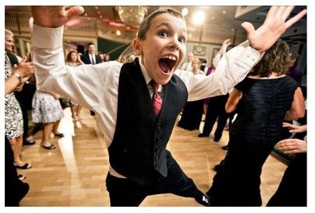 10 cosas que no debemos hacer como invitados3