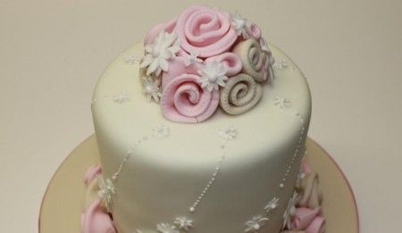 10 consejos para elegir el pastel de bodas2