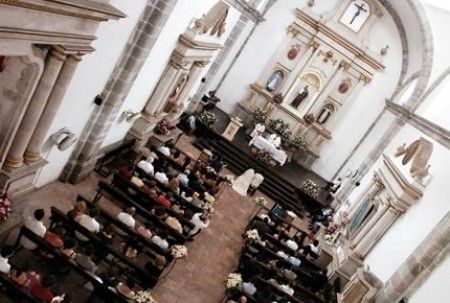 Cómo ser un buen invitado de bodas4