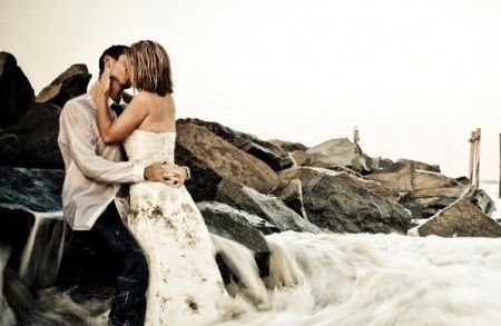 Fotografía de boda rock the frock o trash the dress
