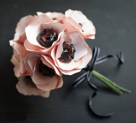 DIY: Ramo de Novia de Anemonas de Papel