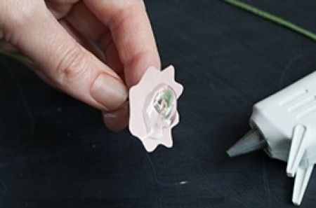DIY: Ramo de Novia de Anemonas de Papel