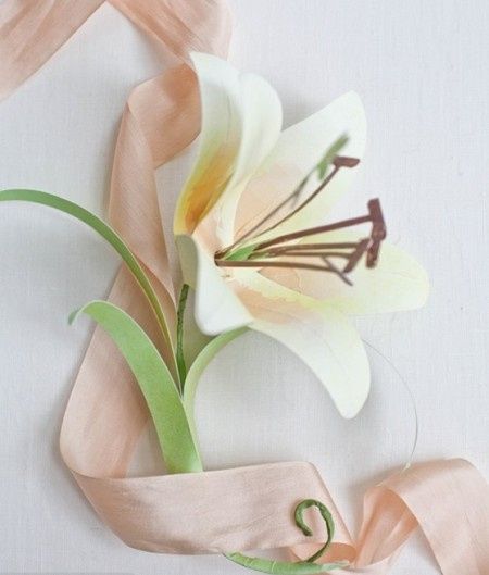 DIY: Flores Lilys