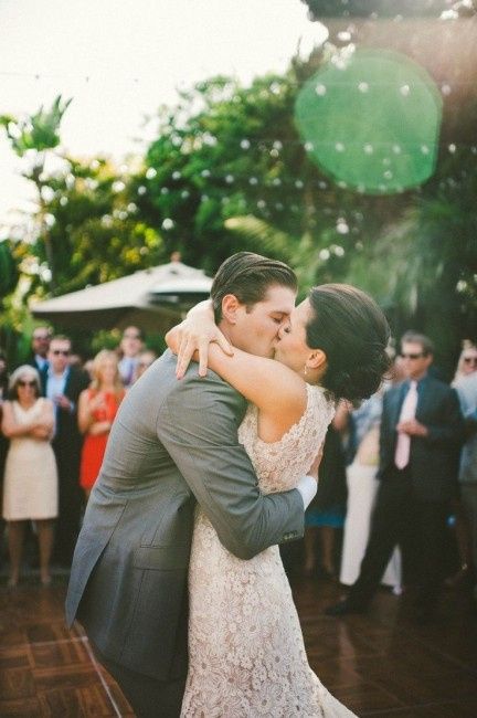 Beso de Recién Casados
