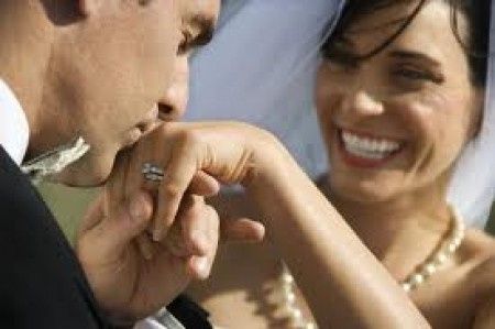 Beso de Recién Casados