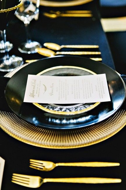 Inspiración para una boda de color Negro y Dorado