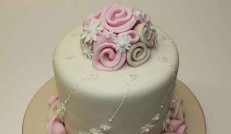 10 consejos para elegir el pastel de bodas2