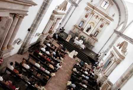 Cómo ser un buen invitado de bodas4