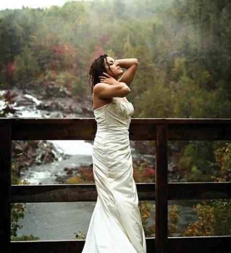 Fotografía de boda rock the frock o trash the dress