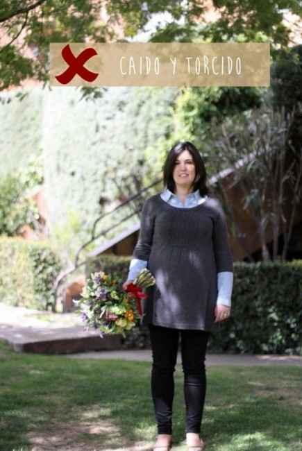 ¿Cuál es la forma correcta de llevar el ramo de novia?