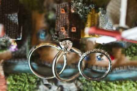 Ideas para inmortalizar las joyas matrimoniales