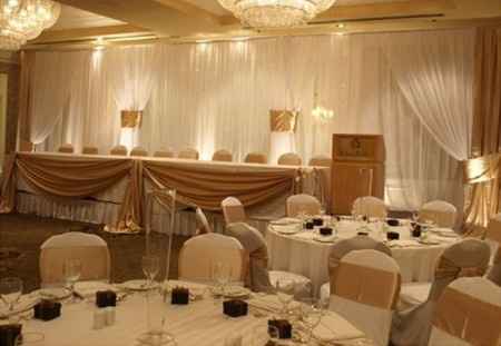 Combinaciones para una boda de color dorado