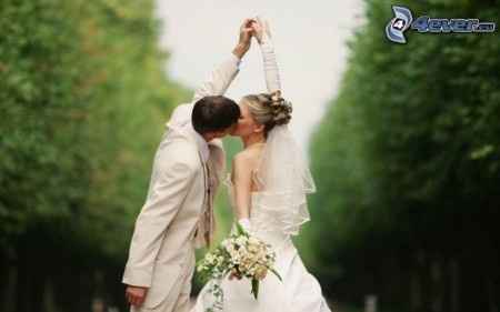 Beso de Recién Casados