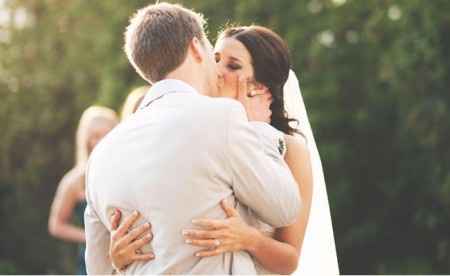 Beso de Recién Casados