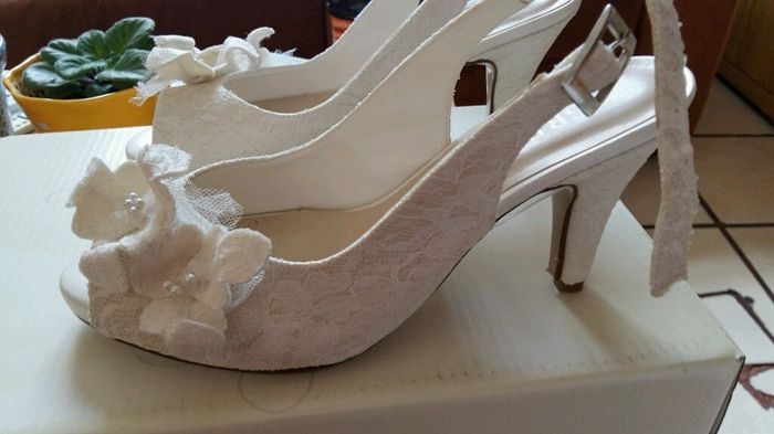 Avances !!! yeiiii , zapatillas , flats y tocado :) - 2