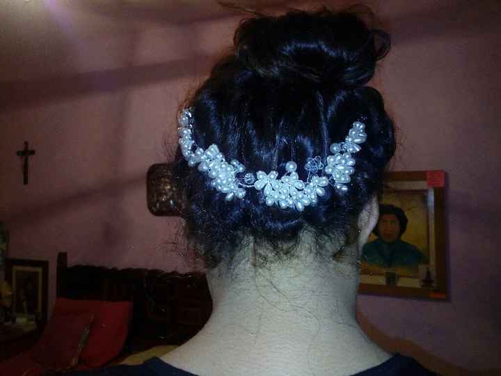  Tiaras & Tocados - 1