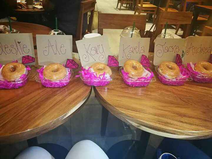  Detalle para las damas - 1
