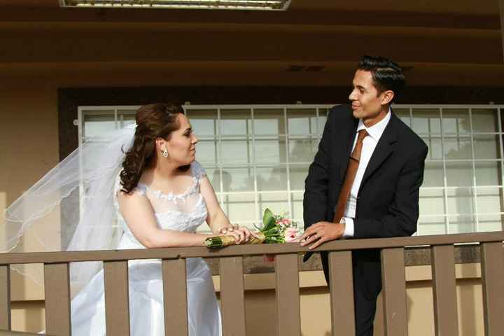 Chicas compartan su vestido de novia - 4