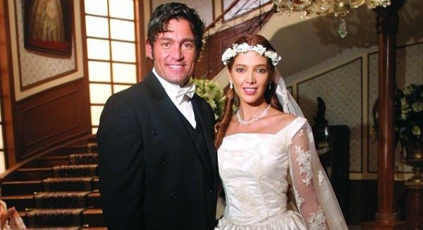 Manuel y Matilde en Amor Real (2003): Para la esperada boda con la que obviamente cerrarían la histo