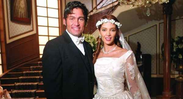 Manuel y Matilde en Amor Real (2003): Para la esperada boda con la que obviamente cerrarían la histo