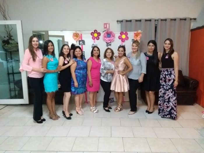 Algunas de las invitadas