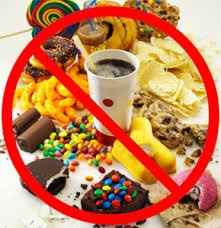* La más importante es mejorar la alimentación, elimina la comida chatarra. 