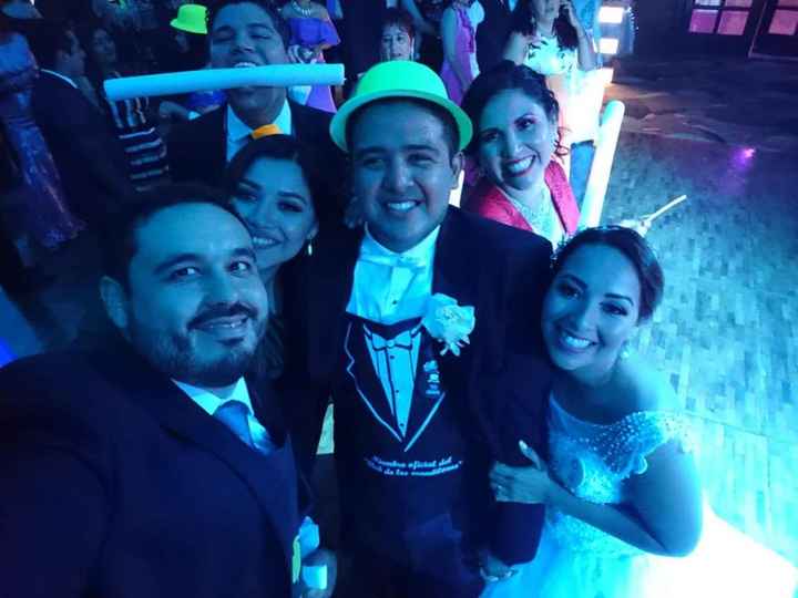 Con algunos invitados