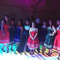 Las Damas