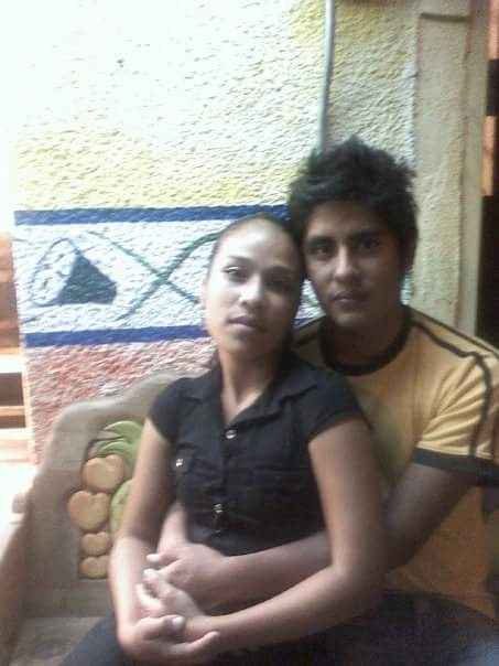 Porque Vivir es recordar, Cual fue su primera foto de novios ? - 1