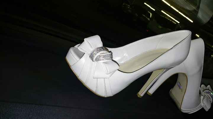 Mis  hermosas zapatillas - 1