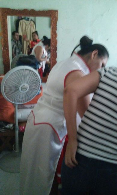 Asuna al fondo mi hermana de  Silica