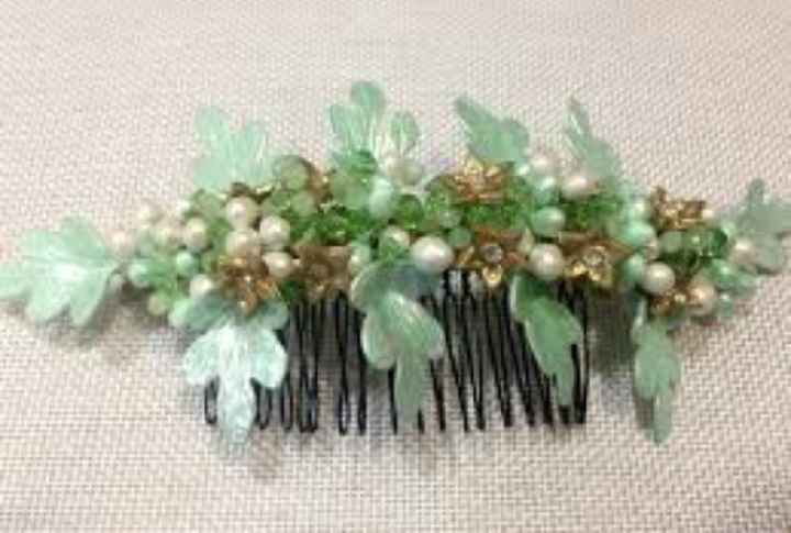  Tocados y peinetas en verde 💚 - 9