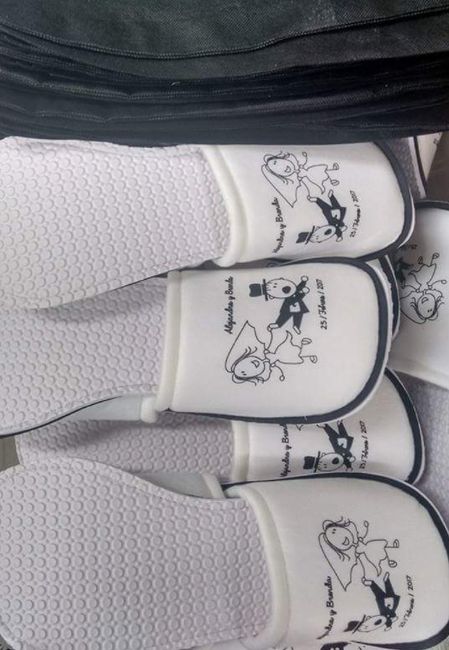 Sandalias o pantuflas - 3