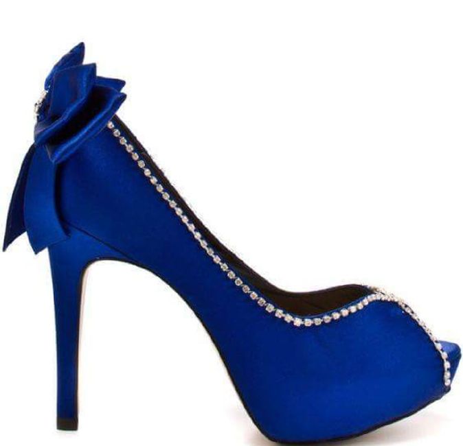 Zapatillas en color azul - 17
