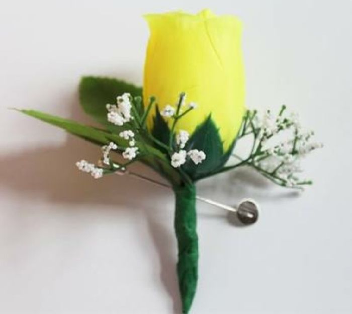  Boutonniere en amarillo 💛 - 16