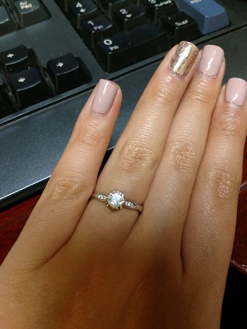 Presuman su anillooo! - 1