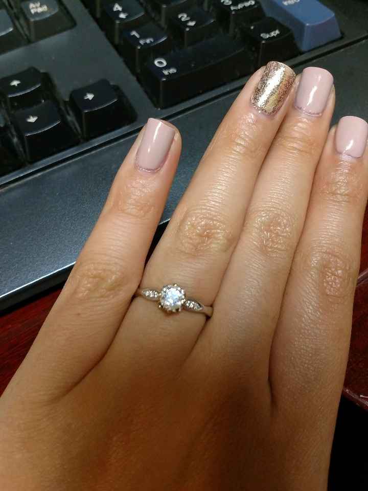 Presuman su anillooo! - 1