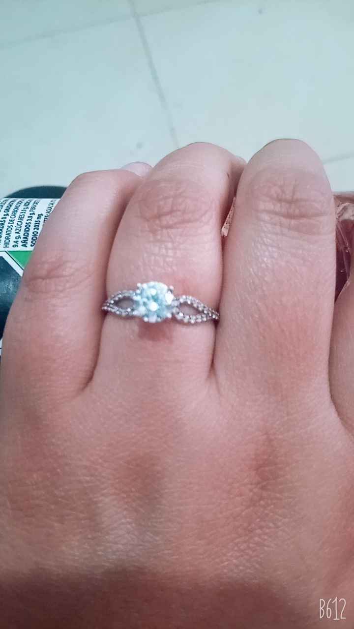 Si hubieras podido elegir el anillo de compromiso..🎁 - 1