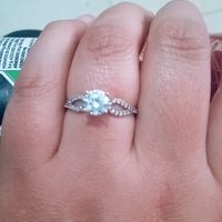 Si hubieras podido elegir el anillo de compromiso..🎁 - 1