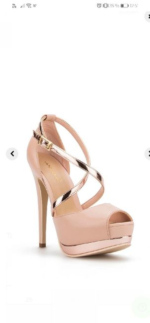 Simón dice... “muéstrame tus zapatos de novia” 3