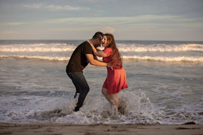 Reto con regalo: Sube una foto con tu pareja🎁 - 1