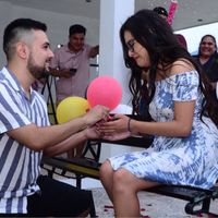 ¿Tu pareja se arrodilló cuando hizo la propuesta?🎁 - 1
