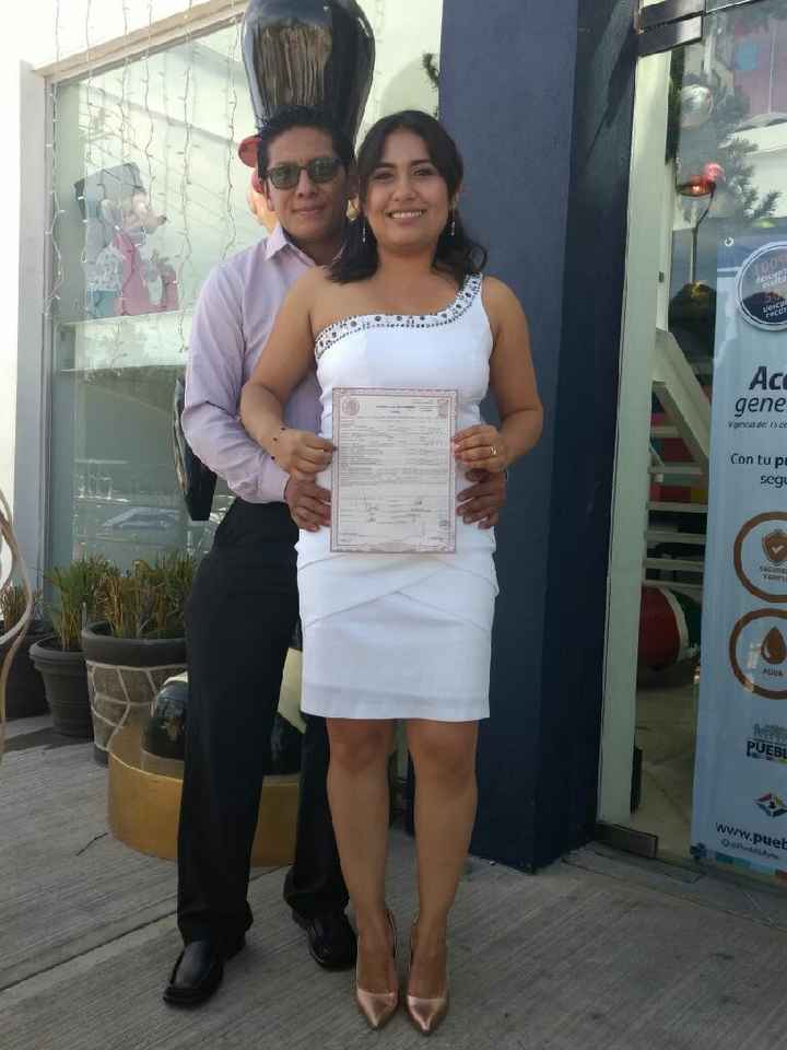  Presuman su vestido del civil 😍 - 1