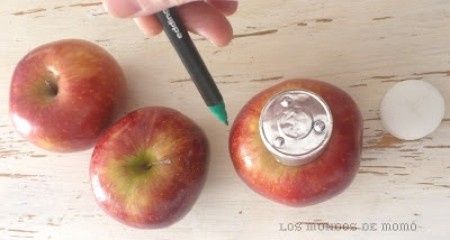 Velas con manzanas