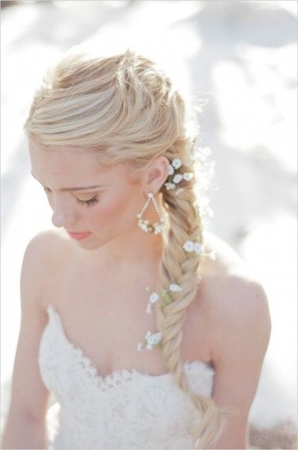 Las trenzas, el peinado para novias más trendy de este año.
